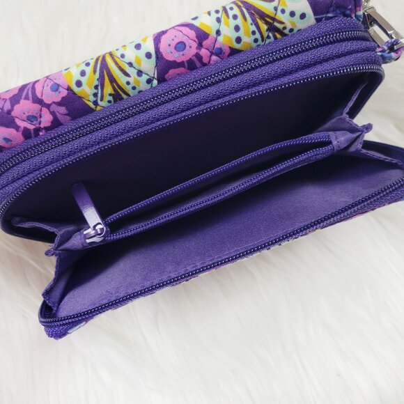 NWOT Vera Bradley 3 in 1 Crossbody Wristlet Batik Leaves All In One Purple RFID - Picture 16 of 16